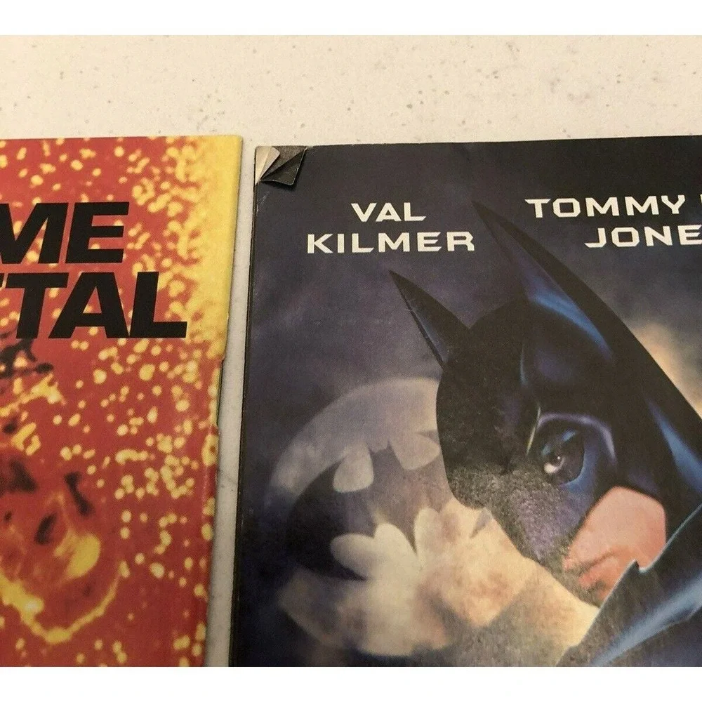 DC‎ Comics Lot of 3 Teen Titans GO #1 Man Hunter #9 Batman Detective #872
